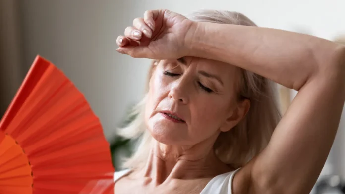 idade da menopausa precoce